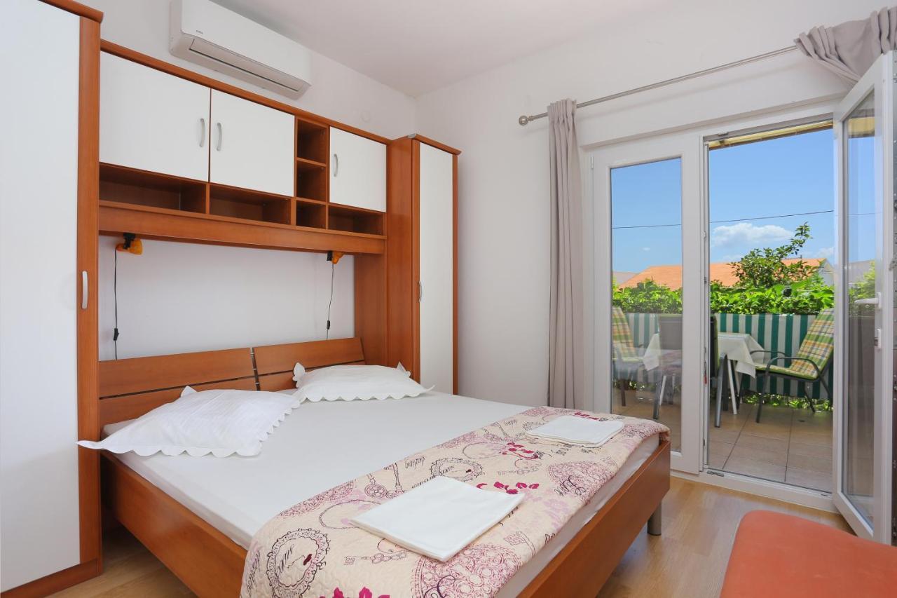 Apartments By The Sea Zivogosce - Blato, Makarska - 1057 Blato  Exterior photo